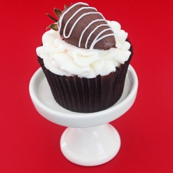 Chocolate Strawberry Cupcake