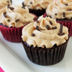 Chocolate Peanut Butter Cupcakes