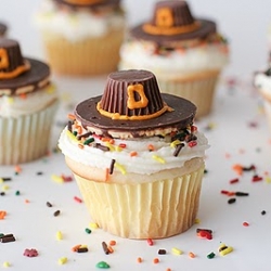 Thanksgiving Pilgrim Cupcakes