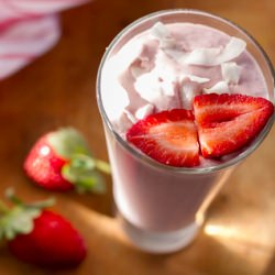 Strawberry & Coconut Smoothie