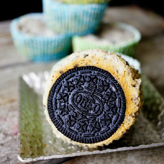 Oreo Cheesecake Cupcake