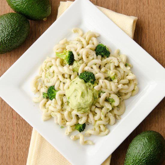 Pasta with Broccoli Avocado Sauce