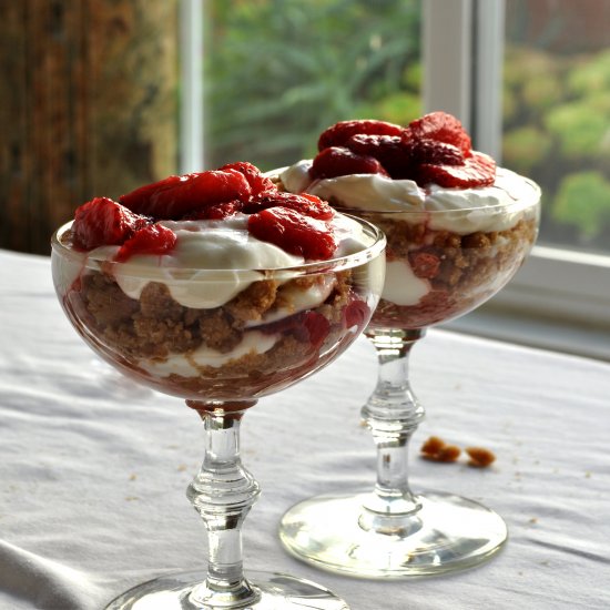 Strawberry Cheesecake Parfaits