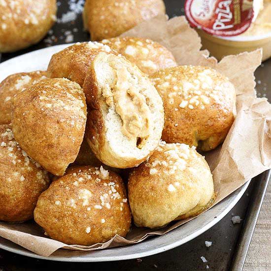 Hummus Stuffed Pretzel Bites