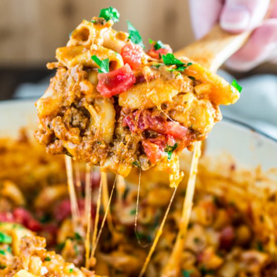 One-Pot Cheeseburger Macaroni