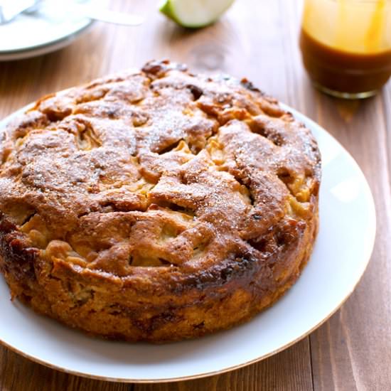 Caramel Apple Cake