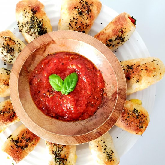 Mini Margherita Stuffed Pizza Bites