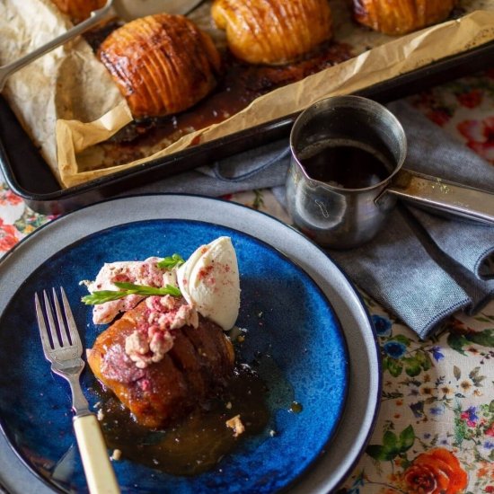 Hasselback apples & plum meringue