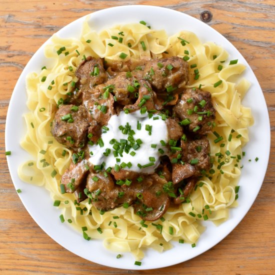 Meatball Stroganoff with Chants