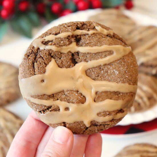 Einkorn Molasses Cookies w/ Coffee