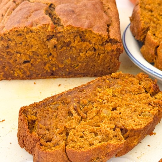 Healthy Pumpkin Banana Bread