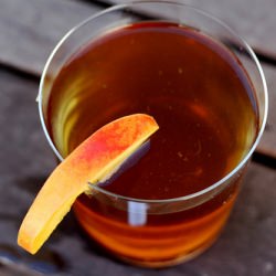 Chilled Sweet Peach Tea