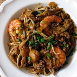 Char Kway Teow – Malaysian Noodle Dish