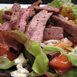 Steak Salad with Strawberry Vinaigrette