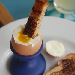 Dippy eggs & Vegemite Soldiers