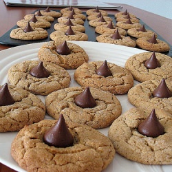 Peanut Butter Blossom Cookies