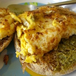 Pesto & Egg English Muffin