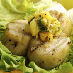 Scallops and Pineapple Salsa