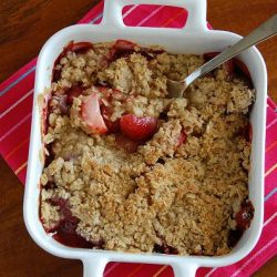 Fresh Strawberry Crisp