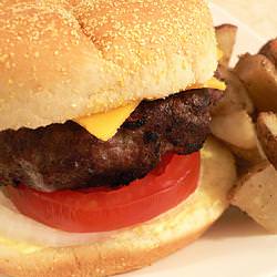 Super-Moist Grilled Onion Burger