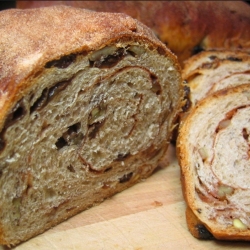 Cinnamon Raisin Pecan Bread