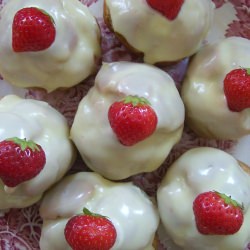 Strawberry Mousse Puffs