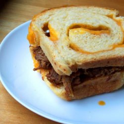 Pulled Pork and Cheddar Bread