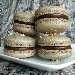 lovely chocolat coffee macarons