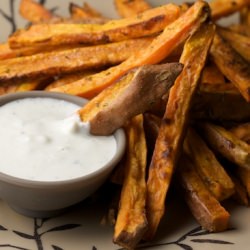 Rosemary Garlic Sweet Potato Fries