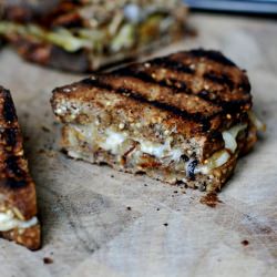 Grilled Gruyere/Onion Sandwiches