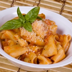 Rigatoni Pomodoro