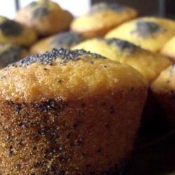 Saffron and Poppy Seeds Muffins