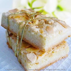 Almond Meringue Bars