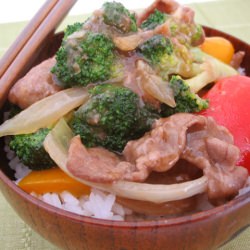 Stir-Fry Broccoli with Beef