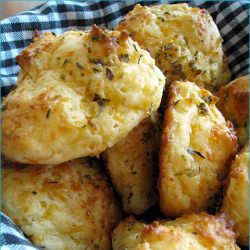 Cheesy Garlic Biscuits