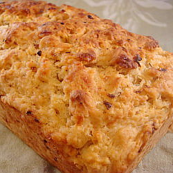 Apple-Cheddar Quick Bread