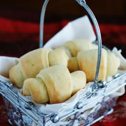 Old Fashioned Buttermilk Rolls