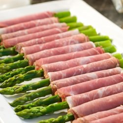 Prosciutto-Wrapped Asparagus