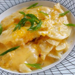 Slow Cooked Au Gratin Potatoes