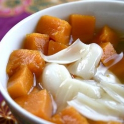 Sweet Pumpkin And Lily Bulb Soup