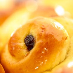 Saffron Buns