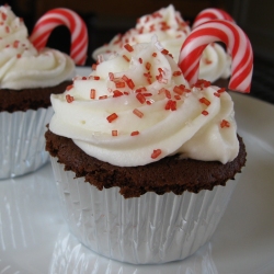 Chocolate Sour Cream Cupcakes