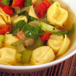 Sun-Dried Tomato Tortellini Soup