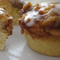 Cinnamon Roll Muffins