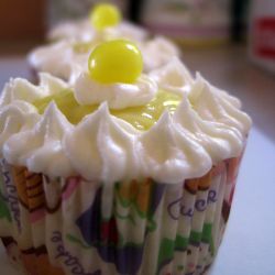 Lemonhead Cupcakes with Lemon Cream