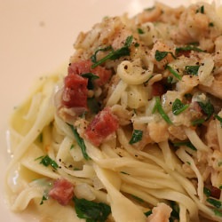 Fresh Pasta with White Clam Sauce