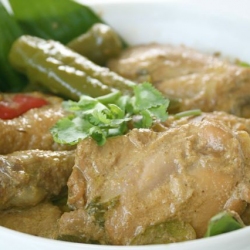 Chicken In Coriander Curry