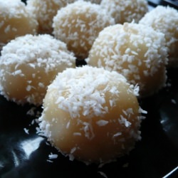 Coconut Balls