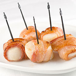 Bacon-Wrapped Scallop Rolls