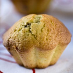 Cupcakes With Nutella and Prunes